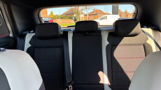 Volkswagen T-Roc 2.0 TDI SEL 5dr DSG Diesel Hatchback